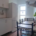 4 Privatunterkunft